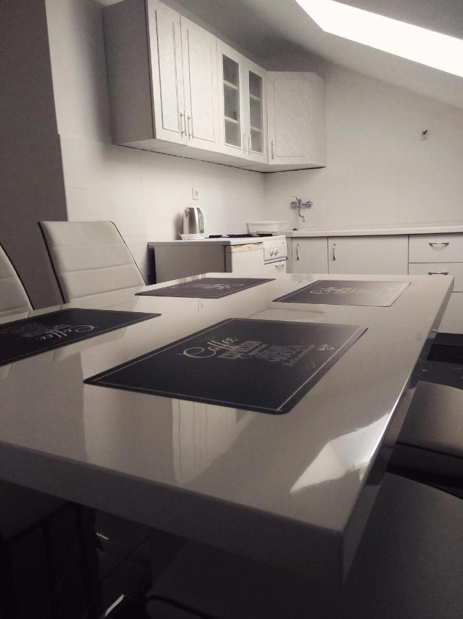 Sunshine Apartments كارلوباغ المظهر الخارجي الصورة