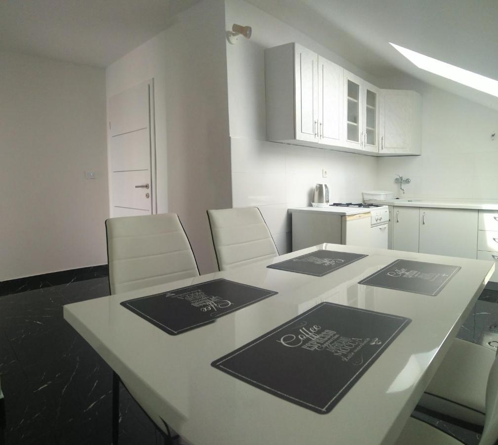 Sunshine Apartments كارلوباغ المظهر الخارجي الصورة