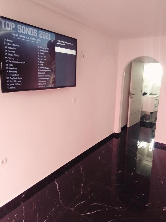 Sunshine Apartments كارلوباغ المظهر الخارجي الصورة